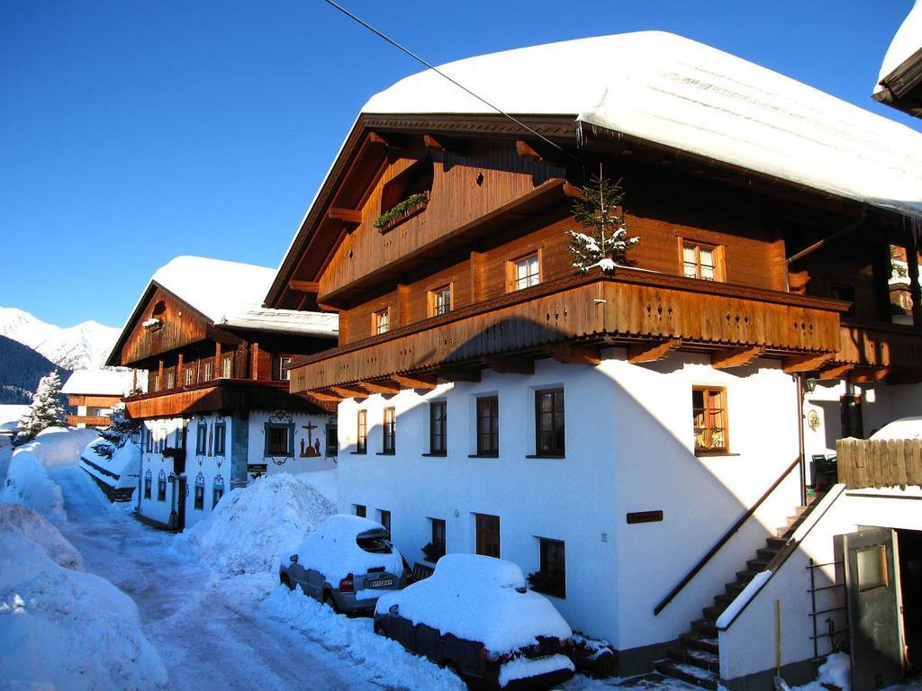 Josef Und Alexandra Ganner Apartment Обертилиах Екстериор снимка
