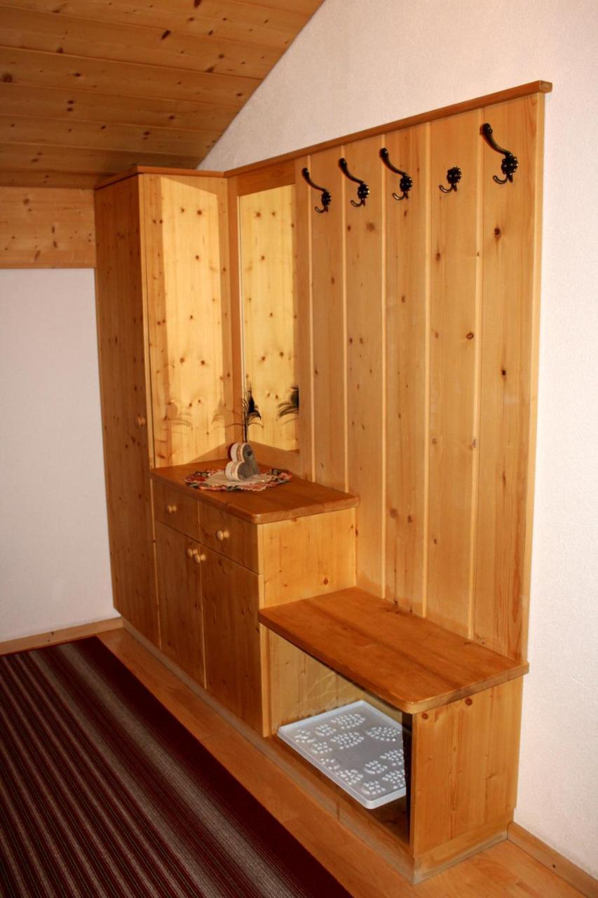 Josef Und Alexandra Ganner Apartment Обертилиах Екстериор снимка