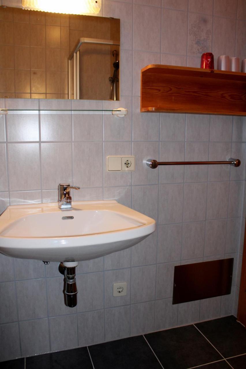 Josef Und Alexandra Ganner Apartment Обертилиах Екстериор снимка
