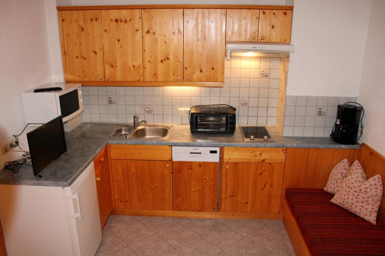 Josef Und Alexandra Ganner Apartment Обертилиах Екстериор снимка